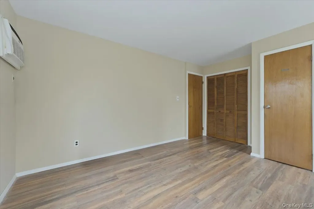 85 Spencer Avenue Lynbrook NY 11563