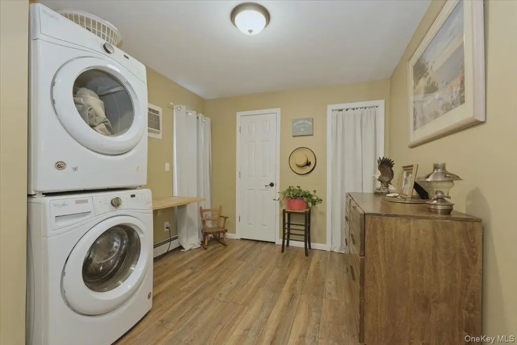 85 Spencer Avenue Lynbrook NY 11563