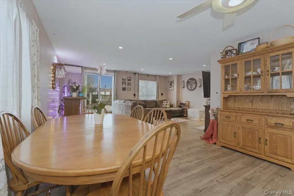 85 Spencer Avenue Lynbrook NY 11563