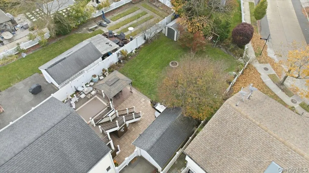 85 Spencer Avenue Lynbrook NY 11563