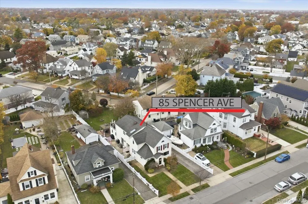 85 Spencer Avenue Lynbrook NY 11563