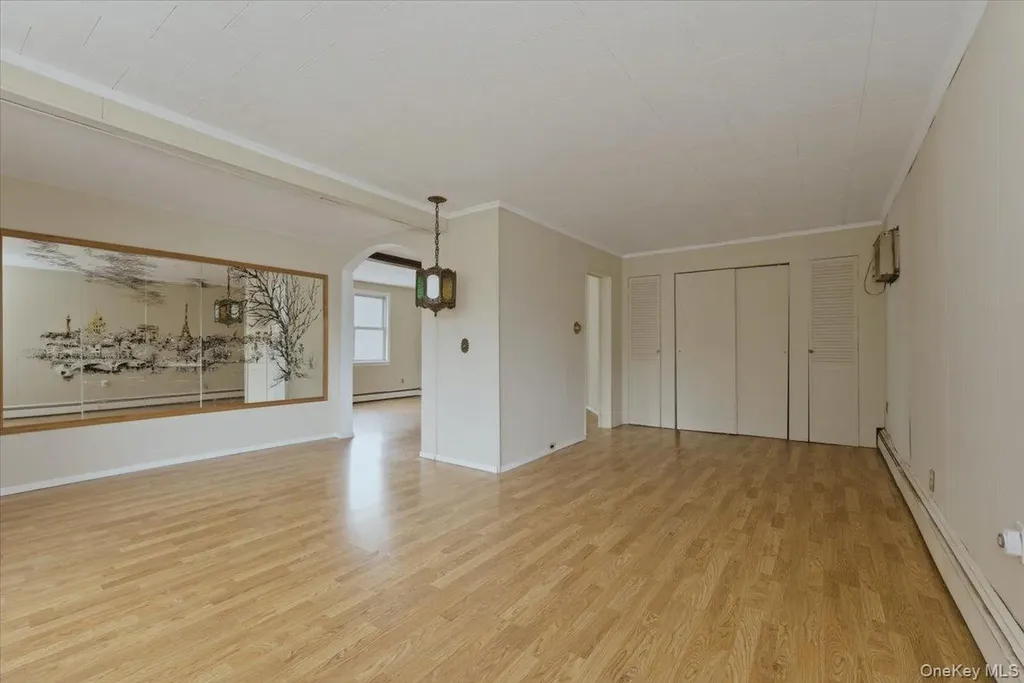 85 Spencer Avenue Lynbrook NY 11563
