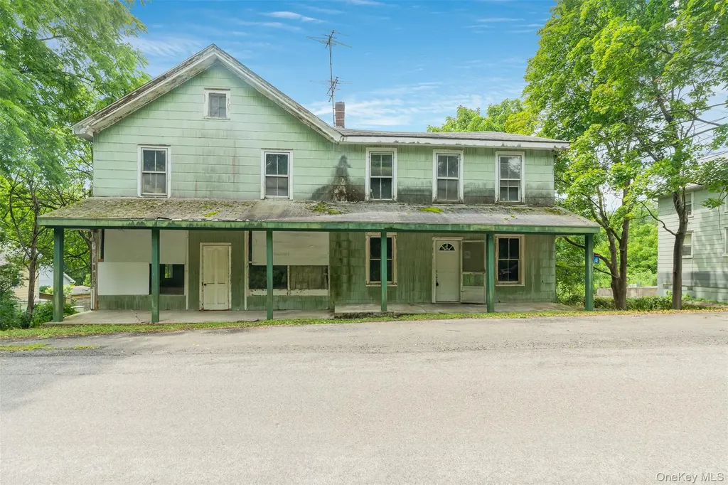 50 Maple Street Catskill NY 12414