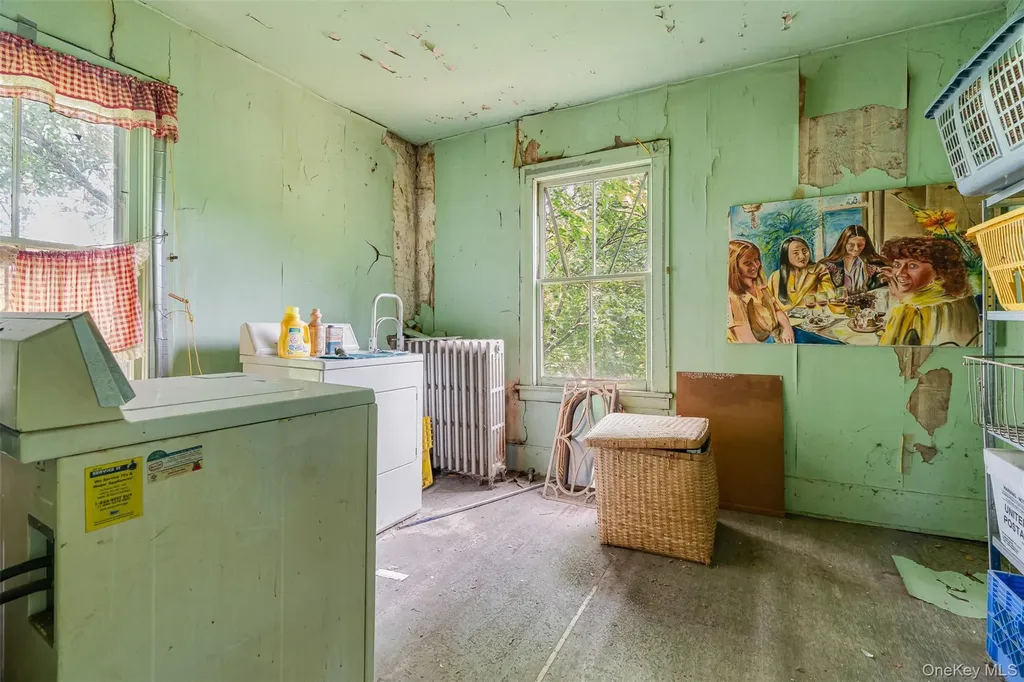 50 Maple Street Catskill NY 12414