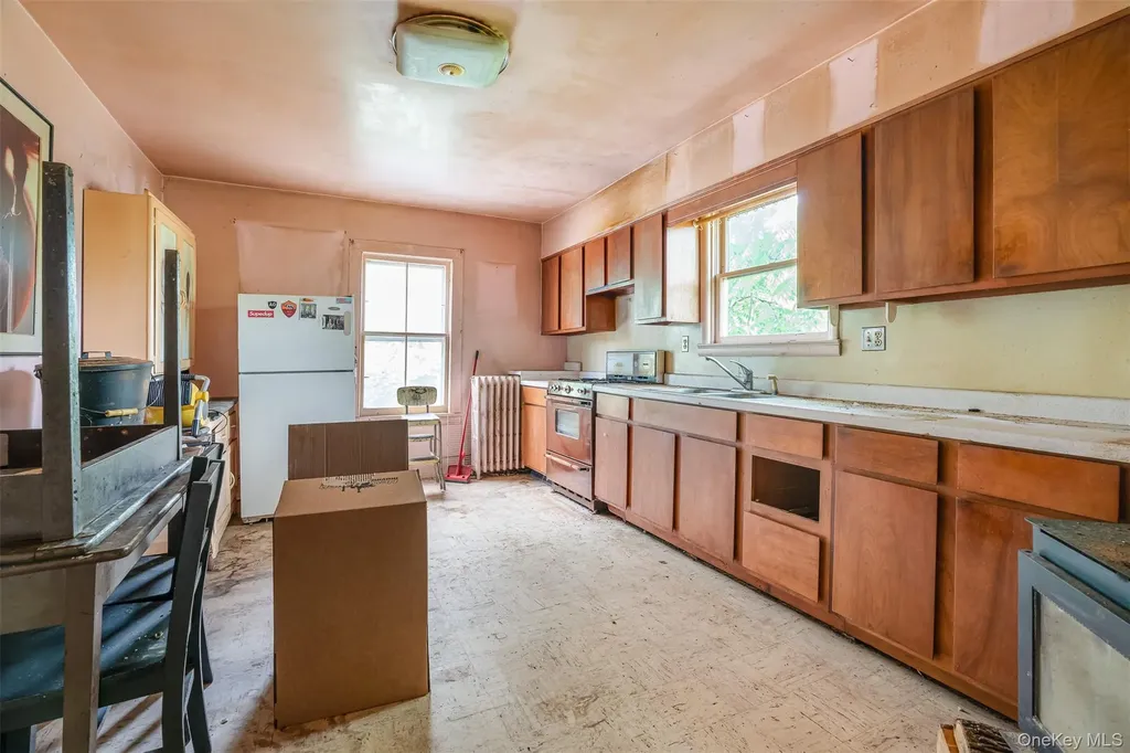 50 Maple Street Catskill NY 12414