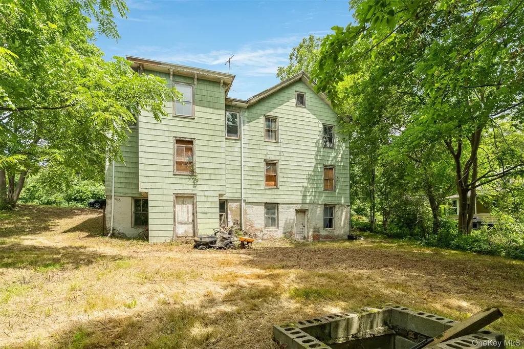 50 Maple Street Catskill NY 12414