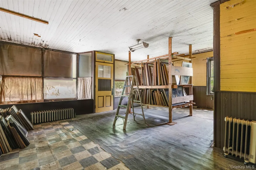 50 Maple Street Catskill NY 12414