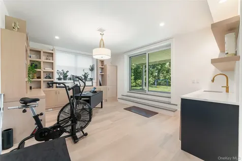 49 Fayette Road Scarsdale NY 10583