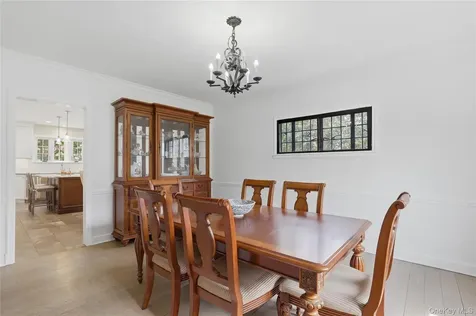 126 Taymil Road New Rochelle NY 10804