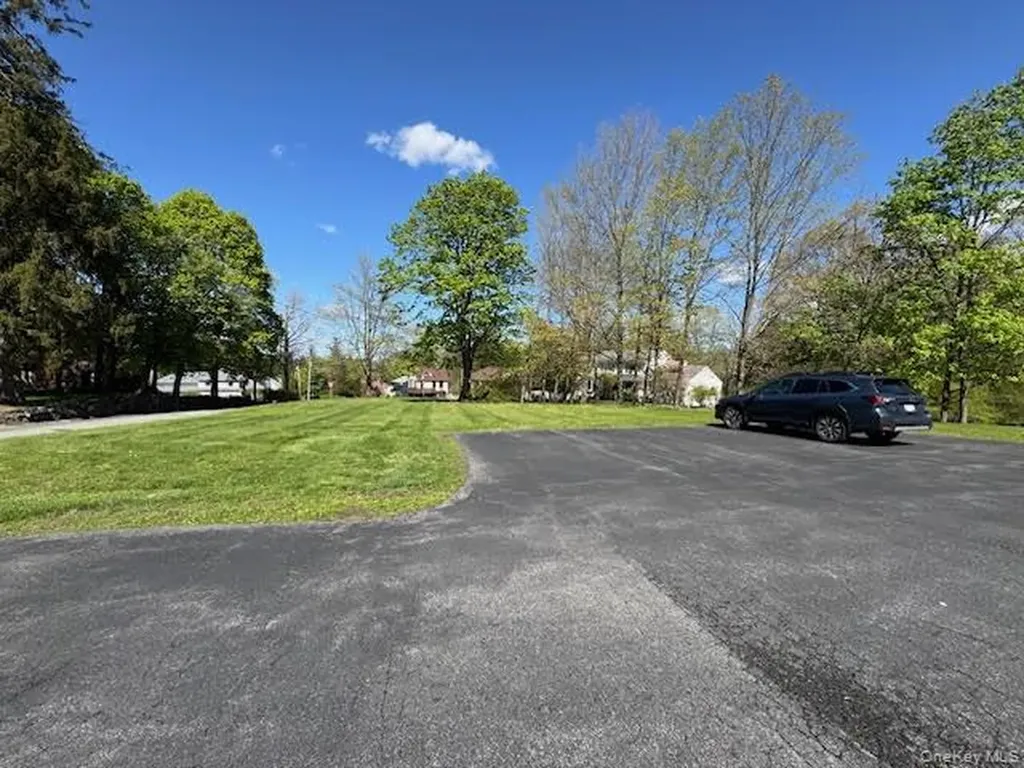78 Duncan Avenue Cornwall On Hudson NY 12520