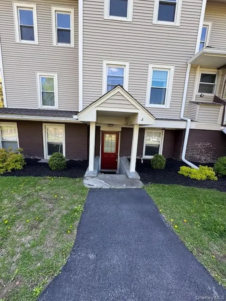 78 Duncan Avenue Cornwall On Hudson NY 12520