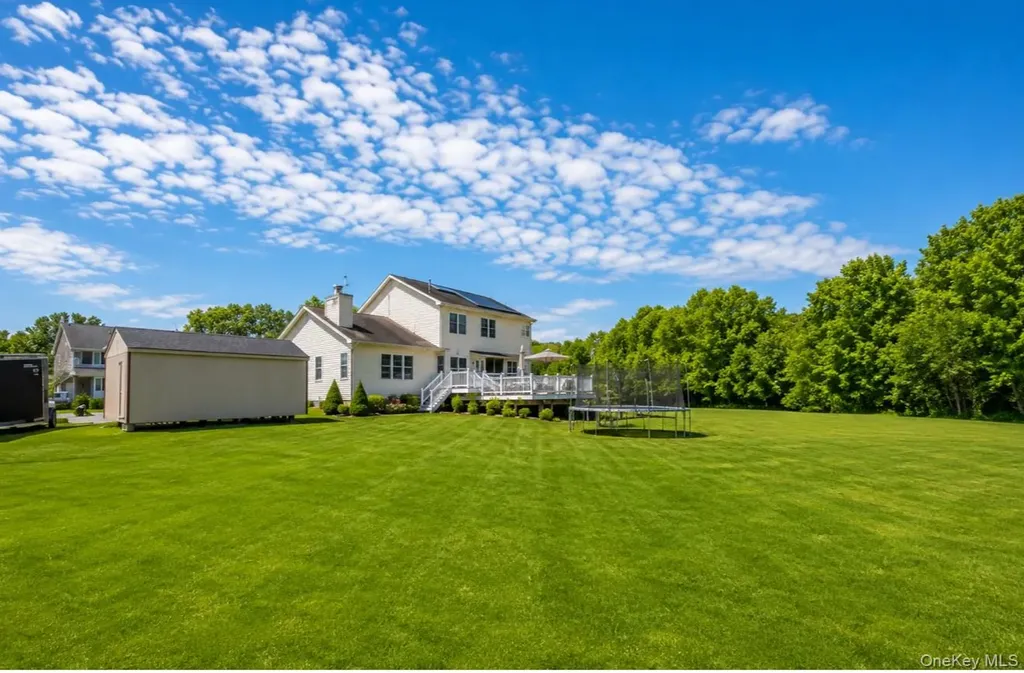 4 Natchu Court Salisbury Mills NY 12577