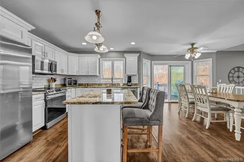 4 Natchu Court Salisbury Mills NY 12577