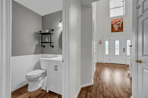 4 Natchu Court Salisbury Mills NY 12577
