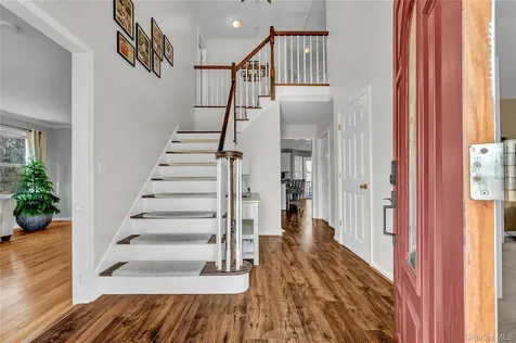 4 Natchu Court Salisbury Mills NY 12577