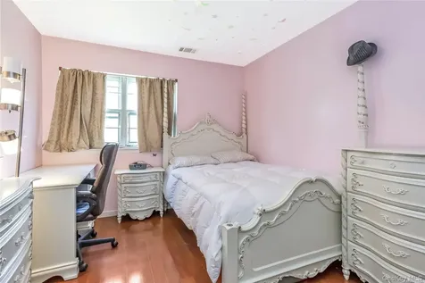 6 Manors Drive Jericho NY 11753