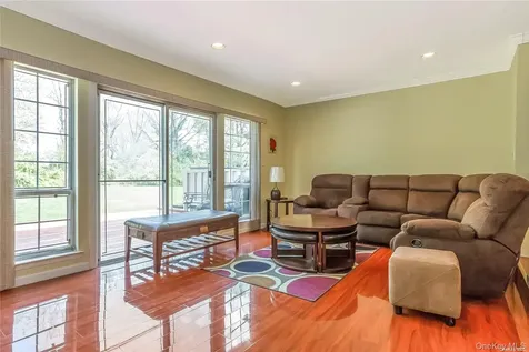6 Manors Drive Jericho NY 11753