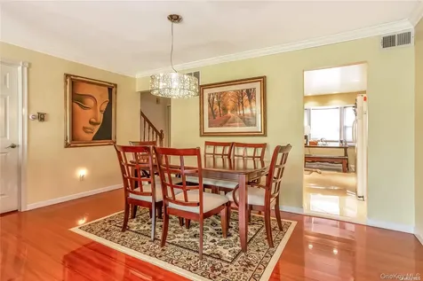 6 Manors Drive Jericho NY 11753