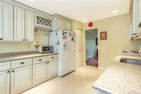 6 Manors Drive Jericho NY 11753