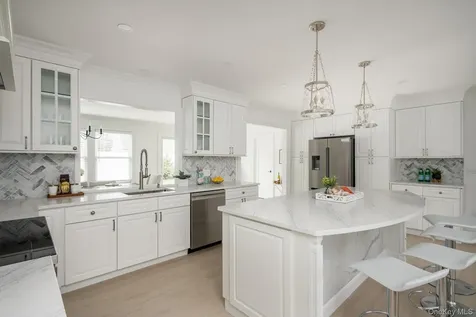 73 Stratford Road West Hempstead NY 11552