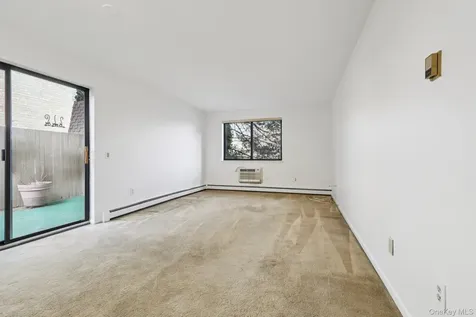 24 Carhart Avenue White Plains NY 10605