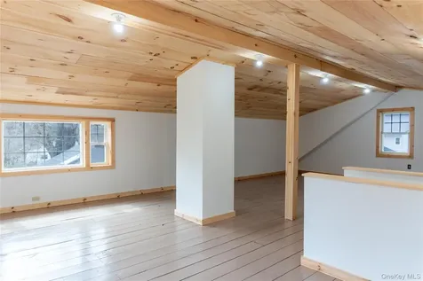 523 Shenandoah Road Hopewell Junction NY 12533