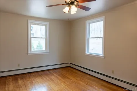 523 Shenandoah Road Hopewell Junction NY 12533
