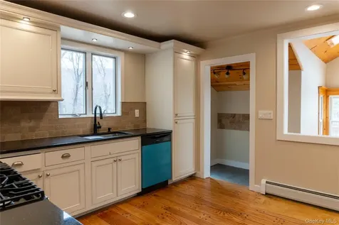 523 Shenandoah Road Hopewell Junction NY 12533