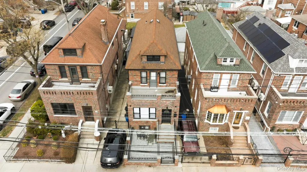 1163 Rhinelander Avenue Bronx NY 10461