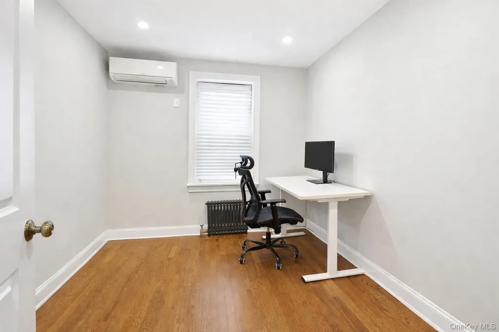 1163 Rhinelander Avenue Bronx NY 10461