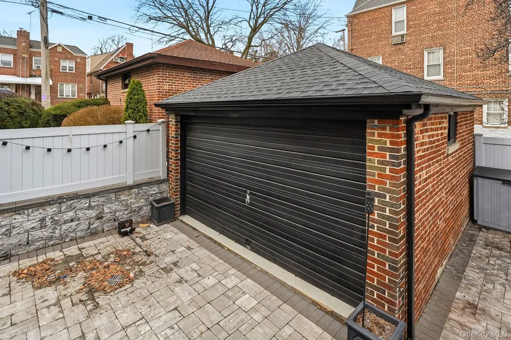 1163 Rhinelander Avenue Bronx NY 10461