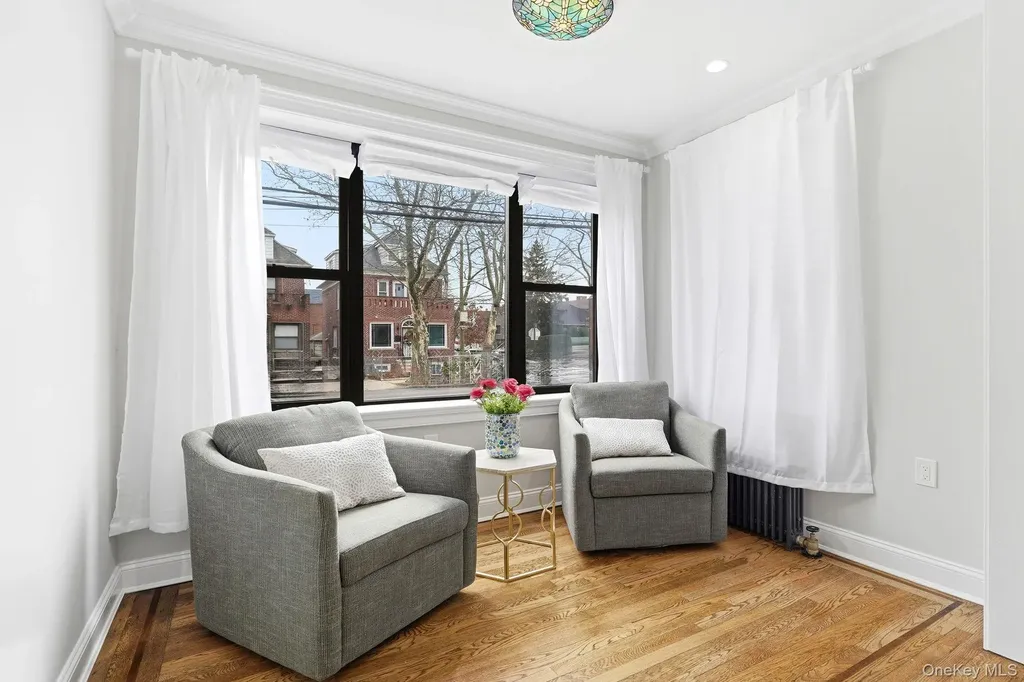 1163 Rhinelander Avenue Bronx NY 10461