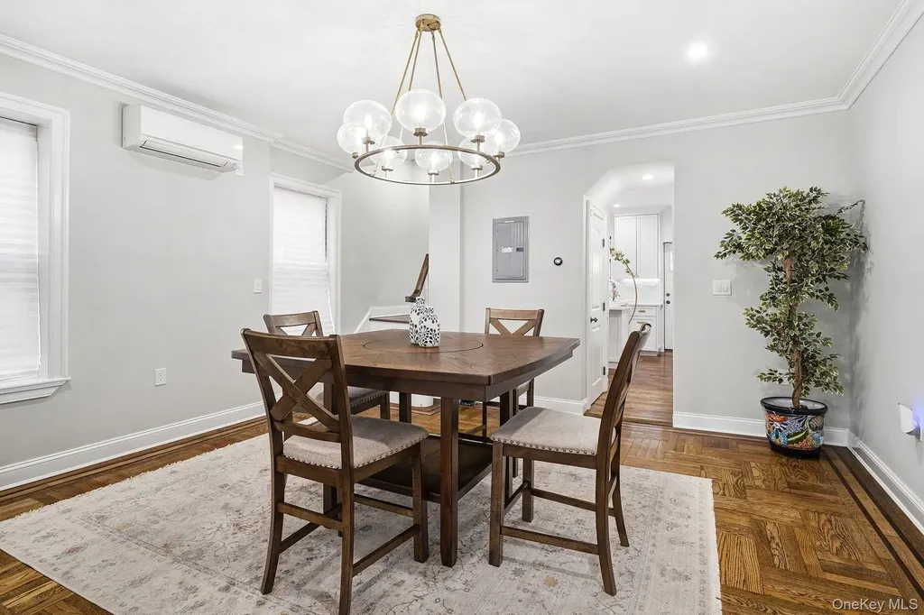 1163 Rhinelander Avenue Bronx NY 10461