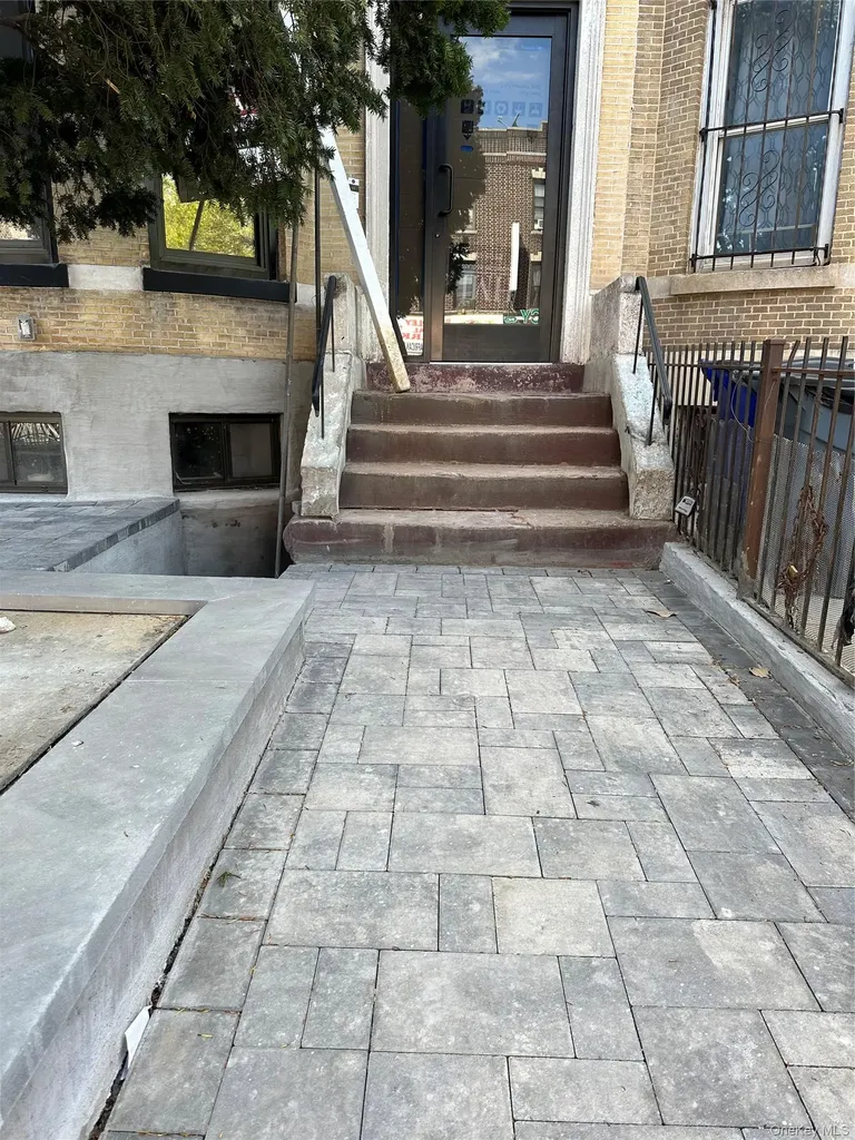 1668 Nostrand Avenue Brooklyn NY 11226