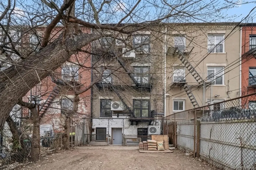 1668 Nostrand Avenue Brooklyn NY 11226