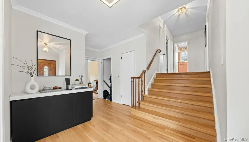 61 Devon Road Bronxville NY 10708