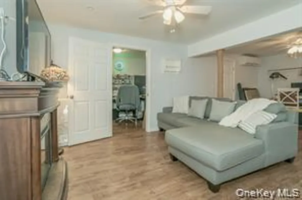 7 Valley Court Call Listing Agent NY 10921