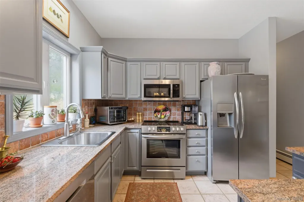 17 Woodridge Drive Chester NY 10918
