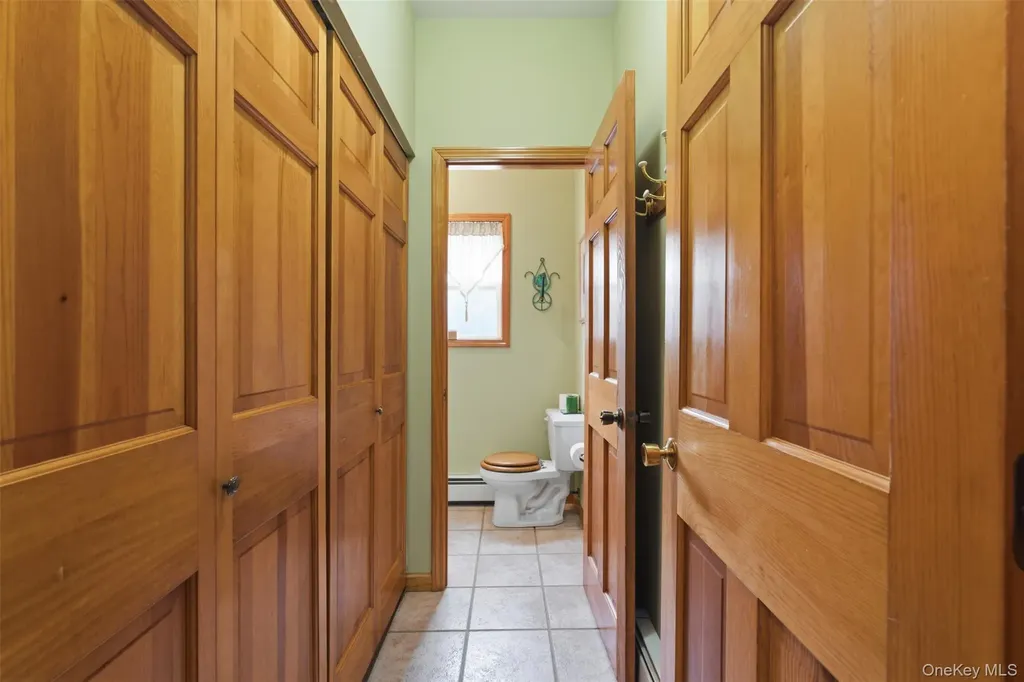 17 Woodridge Drive Chester NY 10918