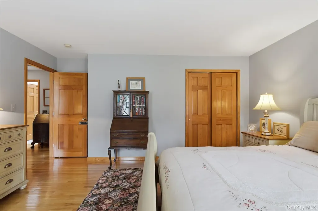 17 Woodridge Drive Chester NY 10918