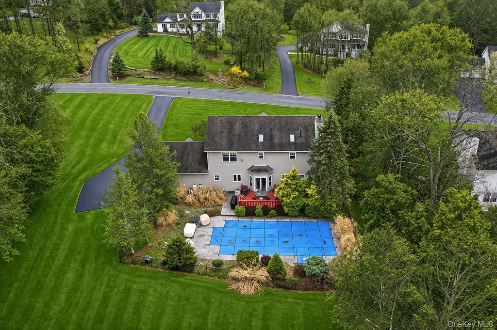 17 Woodridge Drive Chester NY 10918