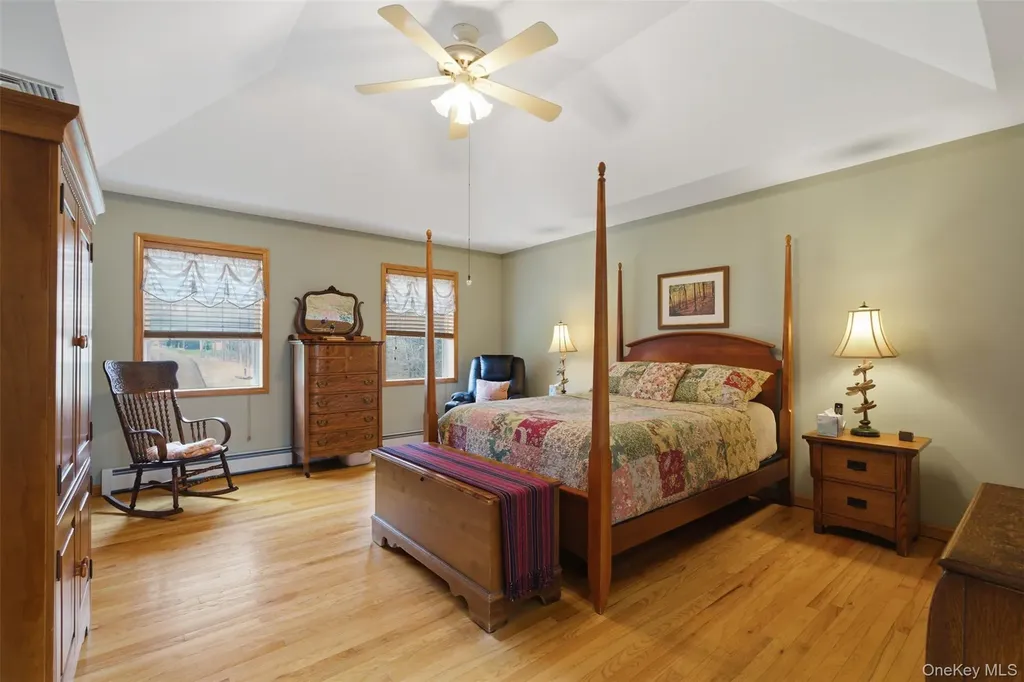17 Woodridge Drive Chester NY 10918