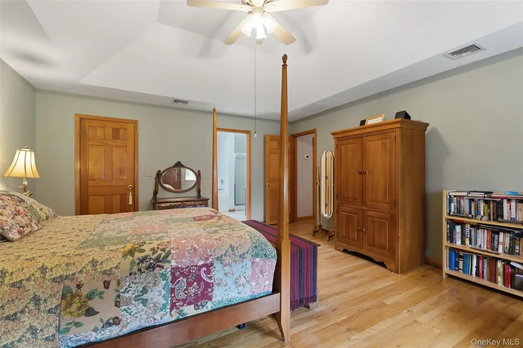 17 Woodridge Drive Chester NY 10918