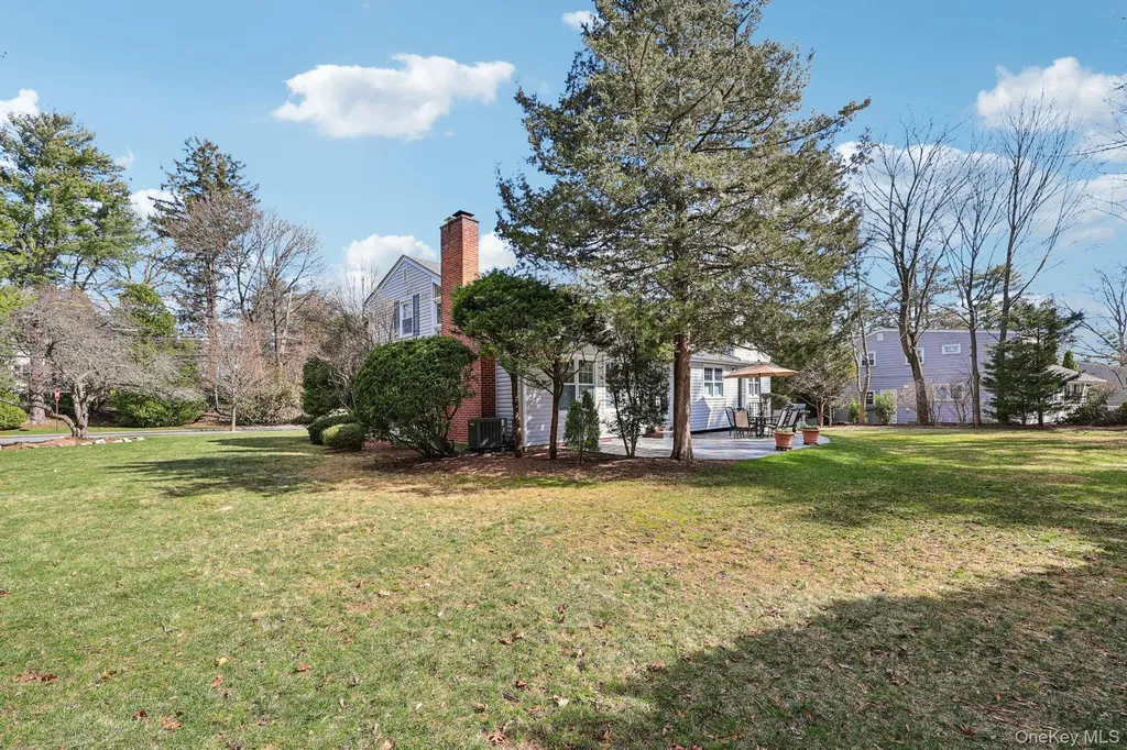 12 Old Oak Road Rye Brook NY 10573