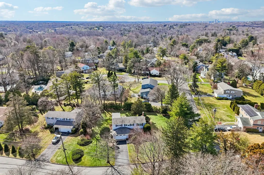 12 Old Oak Road Rye Brook NY 10573