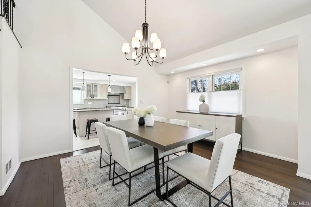 12 Old Oak Road Rye Brook NY 10573
