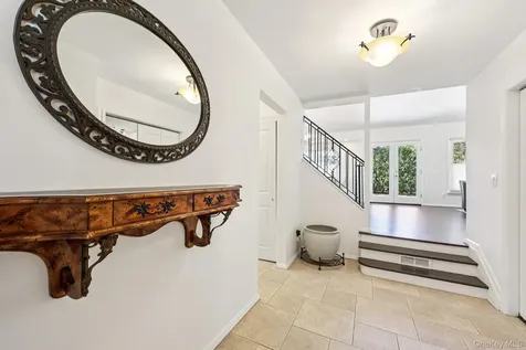 12 Old Oak Road Rye Brook NY 10573