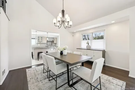 12 Old Oak Road Rye Brook NY 10573