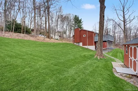 27 Narcissus Drive Mahopac NY 10541