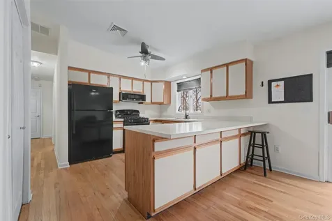 27 Narcissus Drive Mahopac NY 10541